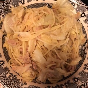 ウチの定番 キャベツとツナのパスタ レシピ 作り方 By 愛里 楽天レシピ